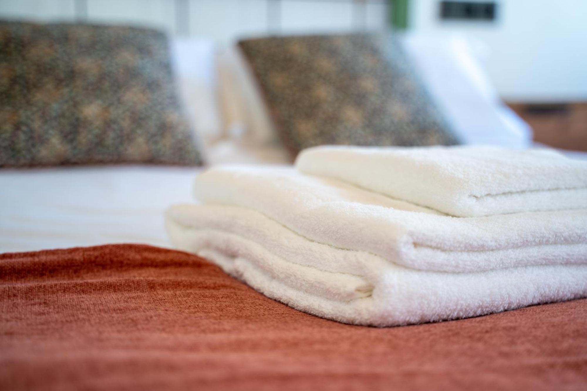 Apartamentos Gomerez 30 Гранада Экстерьер фото